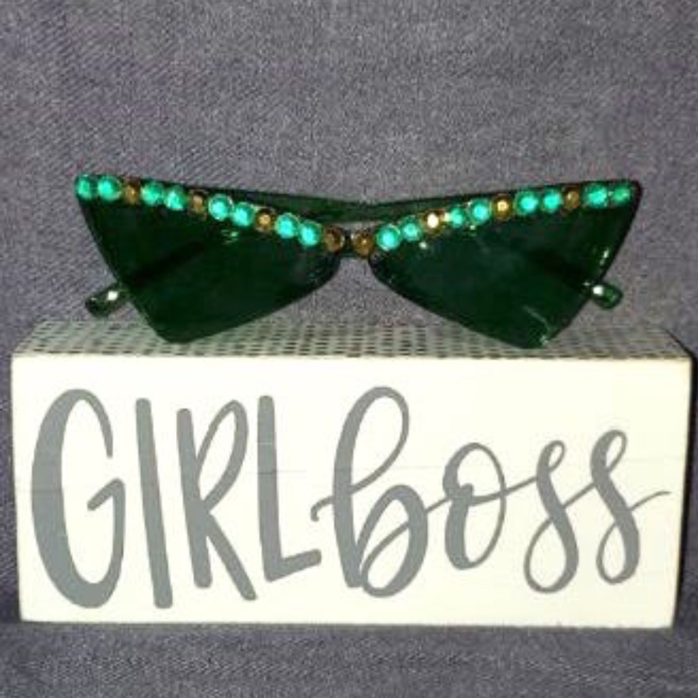 Hand-created Eyewear - Picture 4 of 7